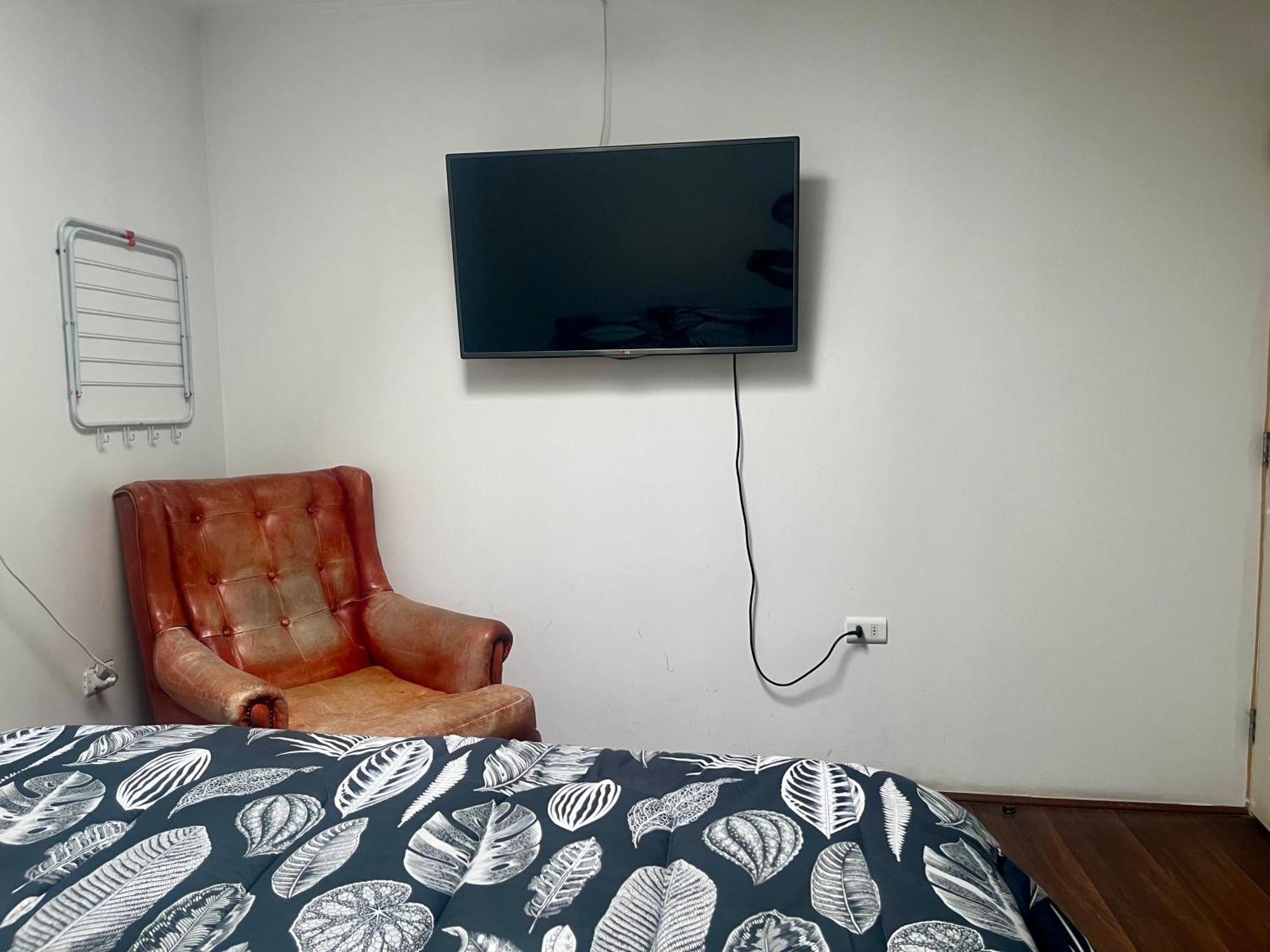 Hostel Tu Espacio Re - Habitaciones Cerca Del Aeropuerto 산티아고 외부 사진
